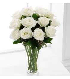 12 White Ecuadorian Roses Send to Philippines