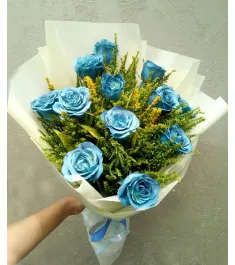 12 Blue Ecuadorian Roses to Philippines