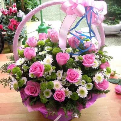 24 Pink Harmony Roses Basket to Philippines